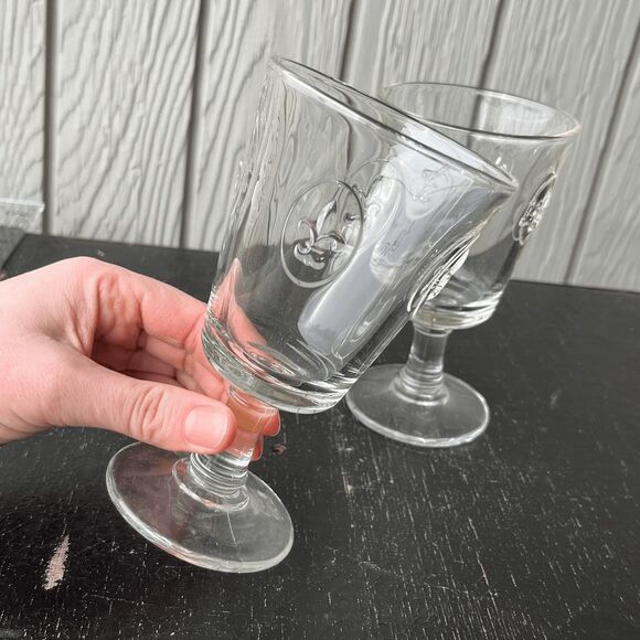 La Rochère Fleur-de-Lis French Wine Glasses Set of 2 - Vintage-Inspired - Picture 2 of 12